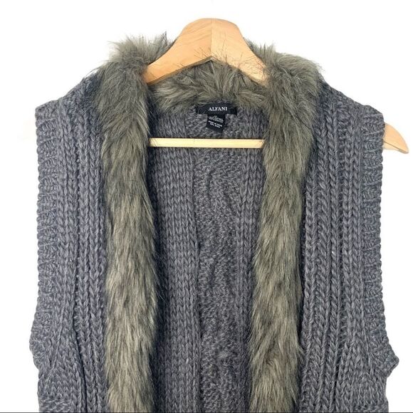 Alfani Vest Wool Alpaca and Faux Fir Trim - Picture 2 of 7
